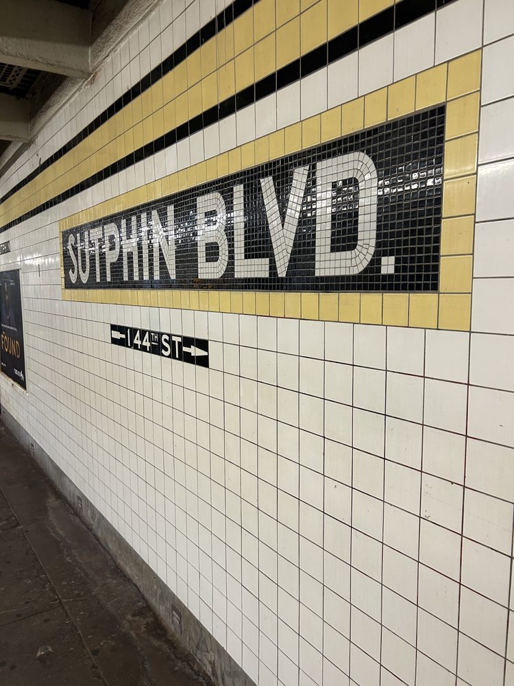 MTA PARSONS BLVD SUBWAY STATION Updated September 2024 47 Photos