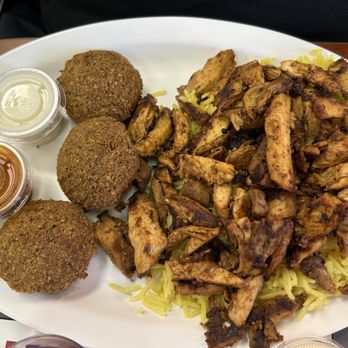 Chef Abdul Mediterranean - Chicken Shawarma Plate - Mediterranean Near Me - St. Charles, Illinois