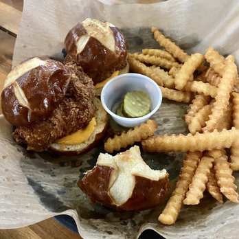 Moby Dicky's - Hot Chicken Sliders - Seafood Near Me - Hendersonville, Tennessee