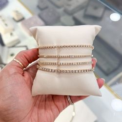 Jewelry Lady