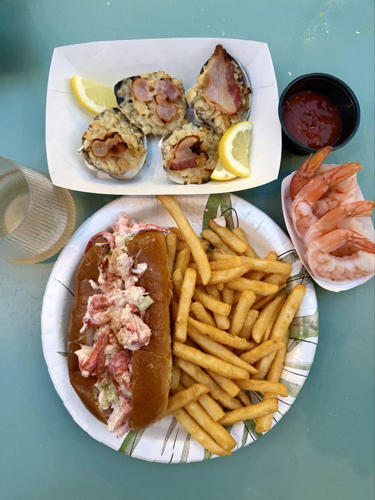 Sunset Beach Oyster Bar Logo