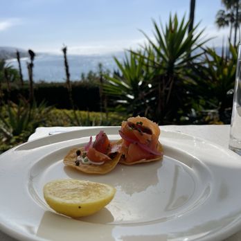 Las Brisas - Smoked salmon crostini - Mexican Near Me - Laguna Beach, California Las Brisas - Smoked salmon crostini - Mexican Near Me - Laguna Beach, California