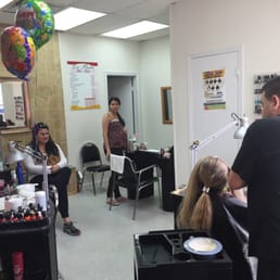 The nail salon! The nail salon!