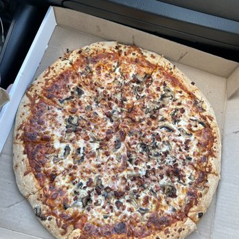 Garth Pizza & Wings - BEST.PIZZA.EVER! - Pizza Near Me - Hamilton, Ontario
