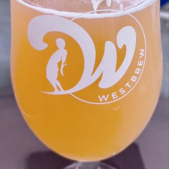 WestBrew - Hazy IPA - Breweries Near Me - Vista, California