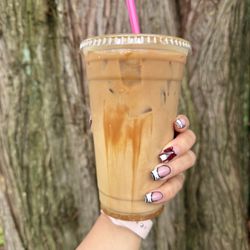 WINTER MACCHIATO (HOMEMADE COOKIE BUTTER, WHITE CHOCOLATE, SHORTBREAD AND CARAMEL DRIZZLE)