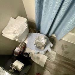 The Mark Atlanta - Water dripping into bucket