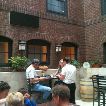 CALVERT HOTEL - Updated February 2026 - 96 Photos & 33 Reviews - 216 ...