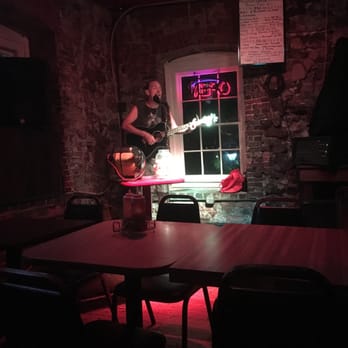 Bayou Cafe - Live music - Seafood Near Me