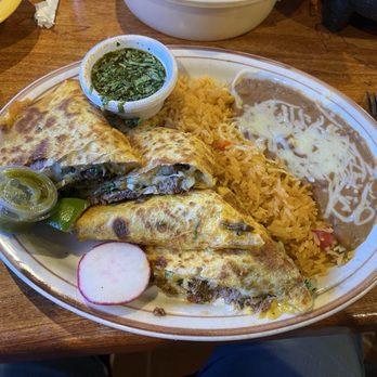 El Paso Rt1 Alexandria - Birria quesadilla- delicious! - Mexican Near Me - Alexandria, Virginia