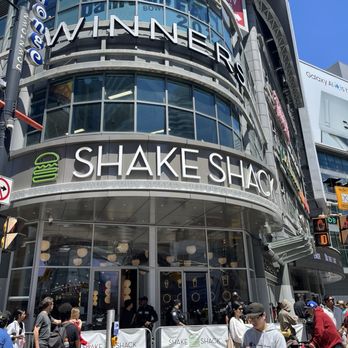 Shake Shack - Burgers Near Me - Toronto, Ontario