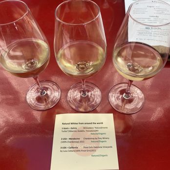 Etcetera Wine Bar - natural white wine flight - Wine Bars Near Me - San Francisco, California Etcetera Wine Bar - natural white wine flight - Wine Bars Near Me - San Francisco, California