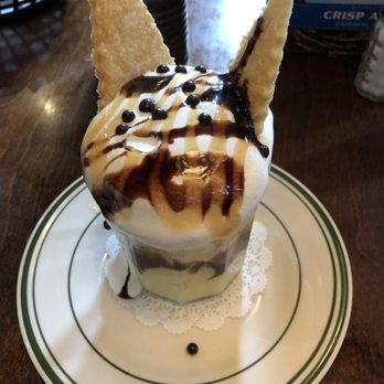 George's Corner - Banana cream pie. Luckily we got the last one. Very good. - American Near Me - St George, Utah George's Corner - Banana cream pie. Luckily we got the last one. Very good. - American Near Me - St George, Utah
