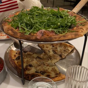 Marlow - Arugula prosciutto pizza Funghi pizza - Pizza Near Me - Makawao, Hawaii Marlow - Arugula prosciutto pizza Funghi pizza - Pizza Near Me - Makawao, Hawaii