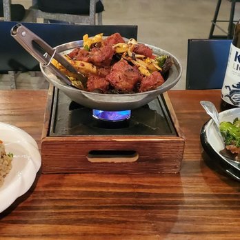 Cafe Wang - Egg fried rice, Dry Pot - Spicy Pork Ribs, Beef with Brocolli. - Dim Sum Near Me - La Verne, California Cafe Wang - Egg fried rice, Dry Pot - Spicy Pork Ribs, Beef with Brocolli. - Dim Sum Near Me - La Verne, California