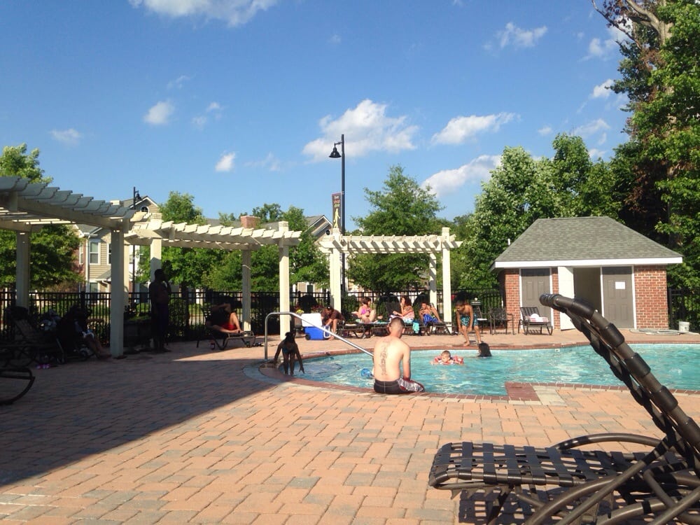 VILLAGES OF STONEY RUN Updated October 2024 650 Stoney Creek Ln