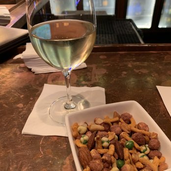 Crew's Cup Lounge - Riesling with bar snacks - Lounges Near Me - Lake Buena Vista, Florida Crew's Cup Lounge - Riesling with bar snacks - Lounges Near Me - Lake Buena Vista, Florida