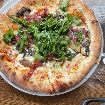 Salt Factory Pub - Italian Pizza - Gastropubs Near Me - Woodstock, Georgia