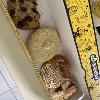 Cookiehead Bakery - Chocolate Chip, Lemon, Biscoff, and Strawberry Cheesecake - Bakeries Near Me - Coral Springs, Florida Cookiehead Bakery - Chocolate Chip, Lemon, Biscoff, and Strawberry Cheesecake - Bakeries Near Me - Coral Springs, Florida