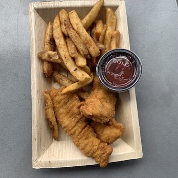 Spearfish Grille - Chicken strips and fries - good for kids - Seafood Near Me - Sarasota, Florida Spearfish Grille - Chicken strips and fries - good for kids - Seafood Near Me - Sarasota, Florida
