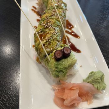 Tokyo Bangkok - Caterpillar Roll - Sushi Bars Near Me - Albuquerque, New Mexico