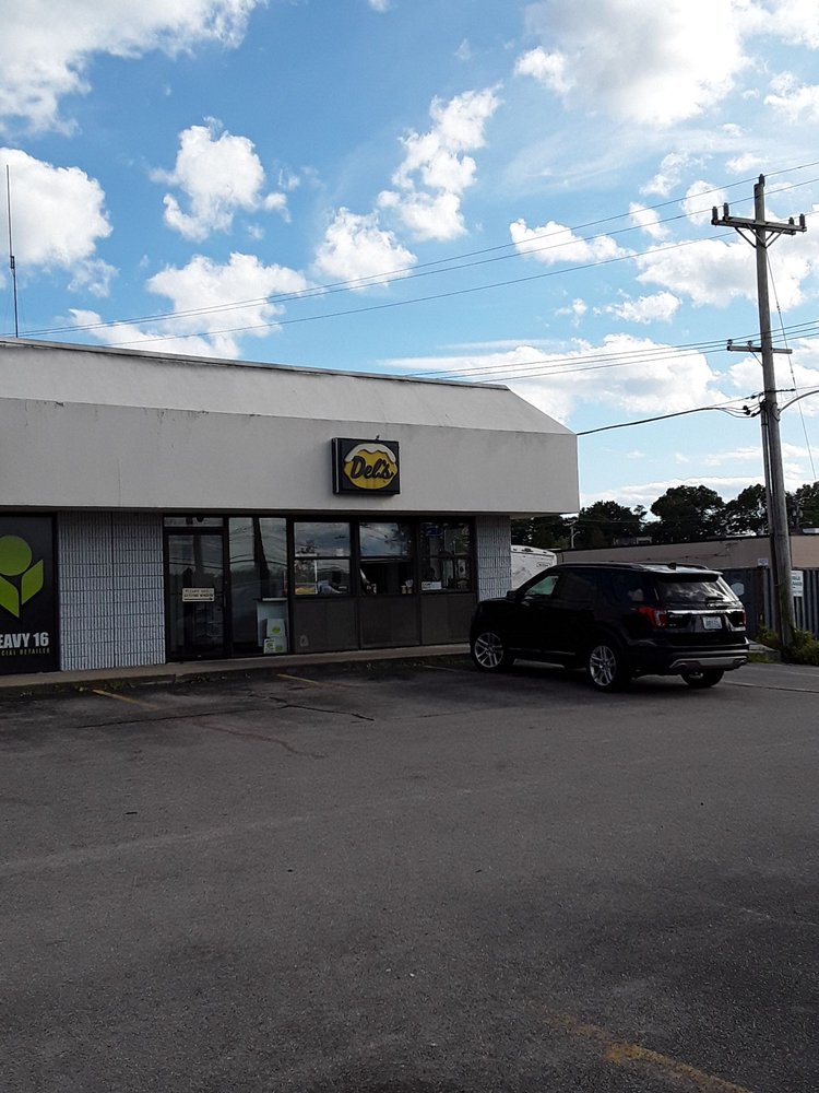 DEL’S FROZEN LEMONADE Updated July 2024 10 Reviews 49 Old Tower