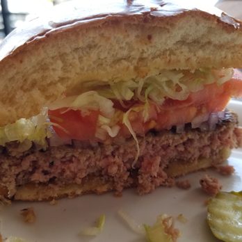 Bru Burger Bar - Plainfield - Perfectly cooked burger - Burgers Near Me - Plainfield, Indiana