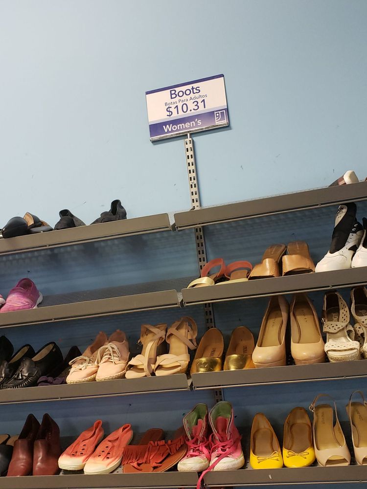 GOODWILL INDUSTRIES OF CENTRAL OKLAHOMA 15 Photos Thrift Stores