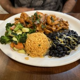 Chipotle Creamy chicken and shrimp