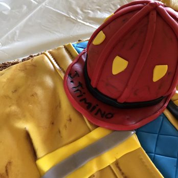 Custom Created Cakes By Brandi - Custom cake - Cupcakes Near Me Custom Created Cakes By Brandi - Custom cake - Cupcakes Near Me