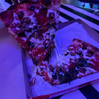Ziggys Magic Pizza Shop - Supreme pizza! - Pizza Near Me - Phoenix, Arizona Ziggys Magic Pizza Shop - Supreme pizza! - Pizza Near Me - Phoenix, Arizona