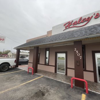 Haley’s - Exterior - Burgers Near Me - Donna, Texas Haley’s - Exterior - Burgers Near Me - Donna, Texas