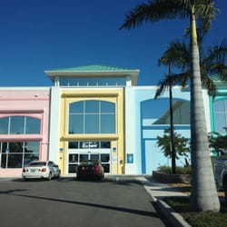 FastTrax - Front entrance