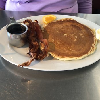 Grammas Corner Kitchen - Pancake with Bacon - Burgers Near Me - Milwaukie, Oregon