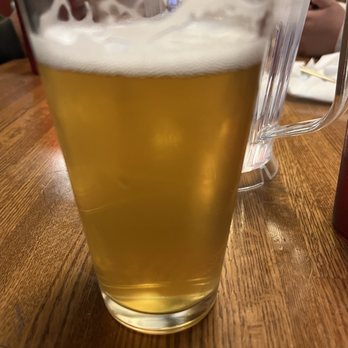 Giovanni's - IPA with pizza - Pizza Near Me - Mammoth Lakes, California