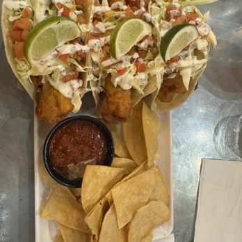 Dust Bowl Brewery Taproom - Fish tacos - Breweries Near Me - Turlock, California Dust Bowl Brewery Taproom - Fish tacos - Breweries Near Me - Turlock, California
