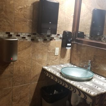 @ the barn restaurant - Ladies room - Wine Bars Near Me - Granby, Connecticut @ the barn restaurant - Ladies room - Wine Bars Near Me - Granby, Connecticut