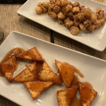El Local 00765 - Fried cheese and papas que pican - Puerto Rican Near Me - Vieques, Puerto Rico