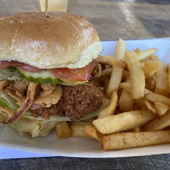 Renegades Pub - Fried chicken sandwich (absolutely delish) - Pubs Near Me - Londonderry, New Hampshire Renegades Pub - Fried chicken sandwich (absolutely delish) - Pubs Near Me - Londonderry, New Hampshire