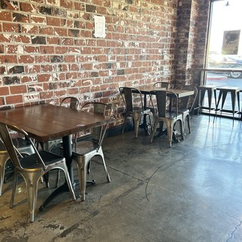 Cafe 86 - Desserts Near Me - Artesia, California