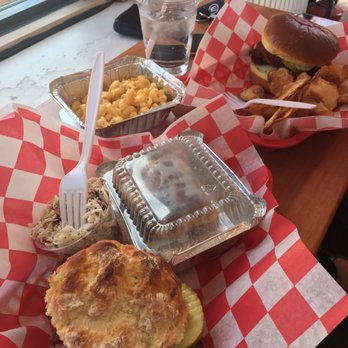 Roost Chicken & Biscuits - Southern Near Me - Chicago, Illinois Roost Chicken & Biscuits - Southern Near Me - Chicago, Illinois