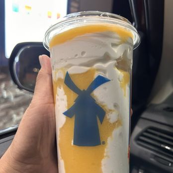 Dutch Bros Coffee - Mango whip - Juice Bars & Smoothies Near Me - Queen Creek, Arizona