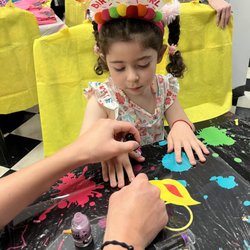 Sunshine Pottery & Paint - Glow polish anyone