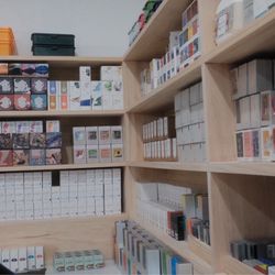 M.Lovewell - Lots of fountain pen inks to choose from!