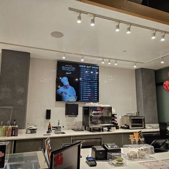 Lucciano's - Ice Cream & Frozen Yogurt Near Me - Aventura, Florida Lucciano's - Ice Cream & Frozen Yogurt Near Me - Aventura, Florida