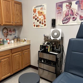 Victor V Kitt, MD - Ear Nose & Throat Near Me - Bakersfield, California Victor V Kitt, MD - Ear Nose & Throat Near Me - Bakersfield, California