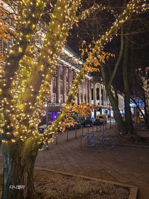 Renaissance Hamburg Hotel by null