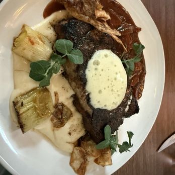 Heirloom - Steak - Wine Bars Near Me - Virginia Beach, Virginia