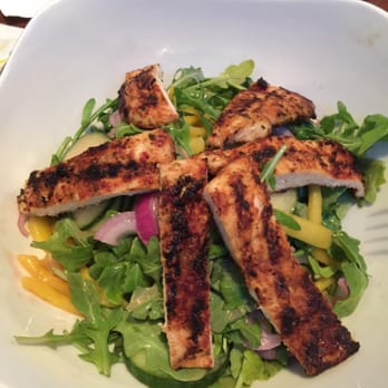 Smithfield Hall - Tandoori chicken salad is so delicious! - Pubs Near Me - New York, New York Smithfield Hall - Tandoori chicken salad is so delicious! - Pubs Near Me - New York, New York