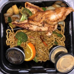 Salmon + 2 yum yum sauce Salmon + 2 yum yum sauce